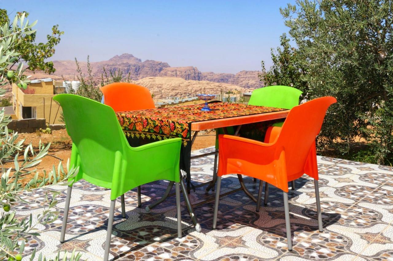 Petra Stones Inn وادي موسى المظهر الخارجي الصورة